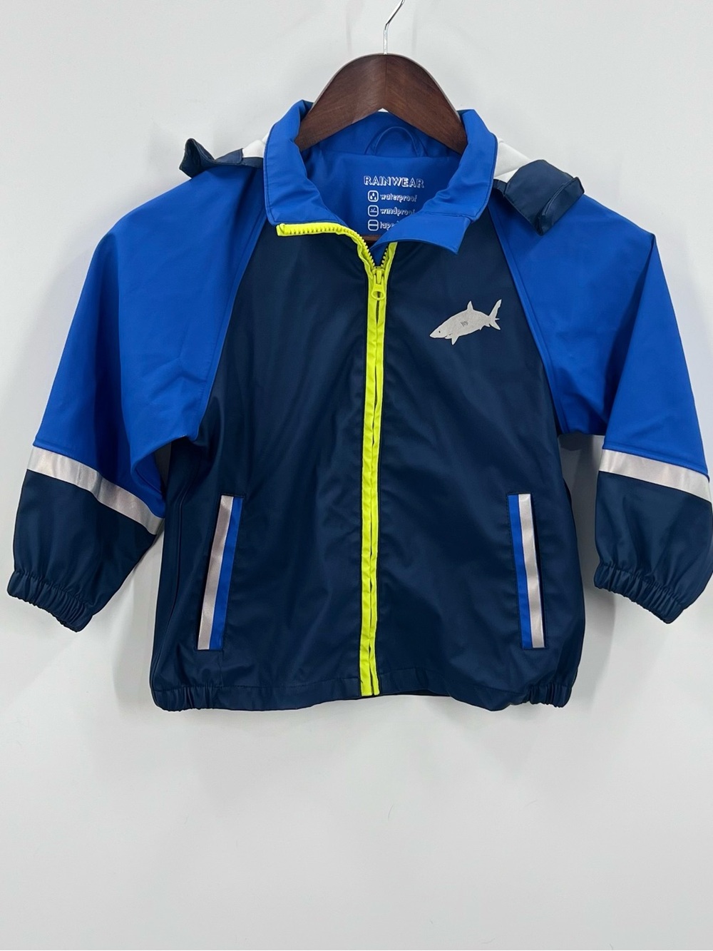 164 Palomino Kids Rainwear Shark-Print Blue Waterproof Jacket